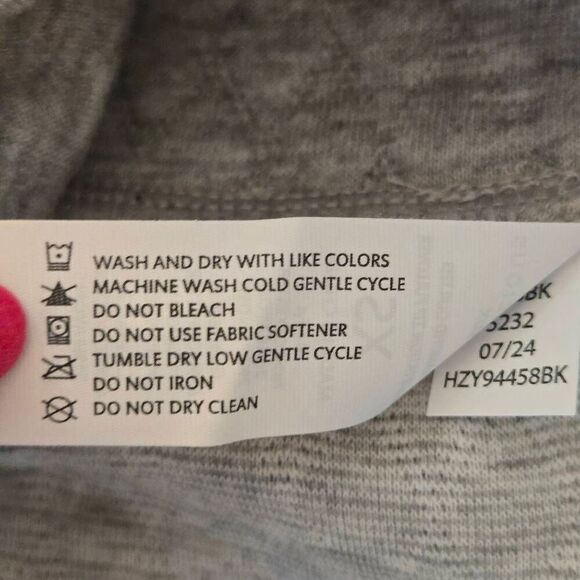 NWT Yogalicious Lux Womens Diamond Quilted Pullover Sweatshirt Heather Gray XS - Picture 12 of 13